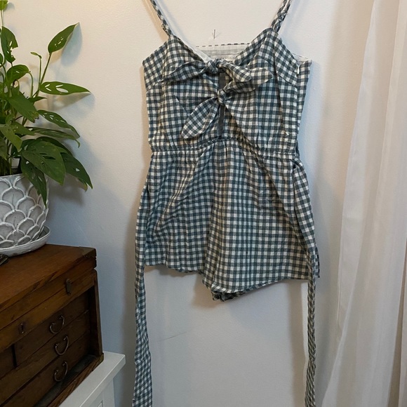 Romper - Picture 5 of 5